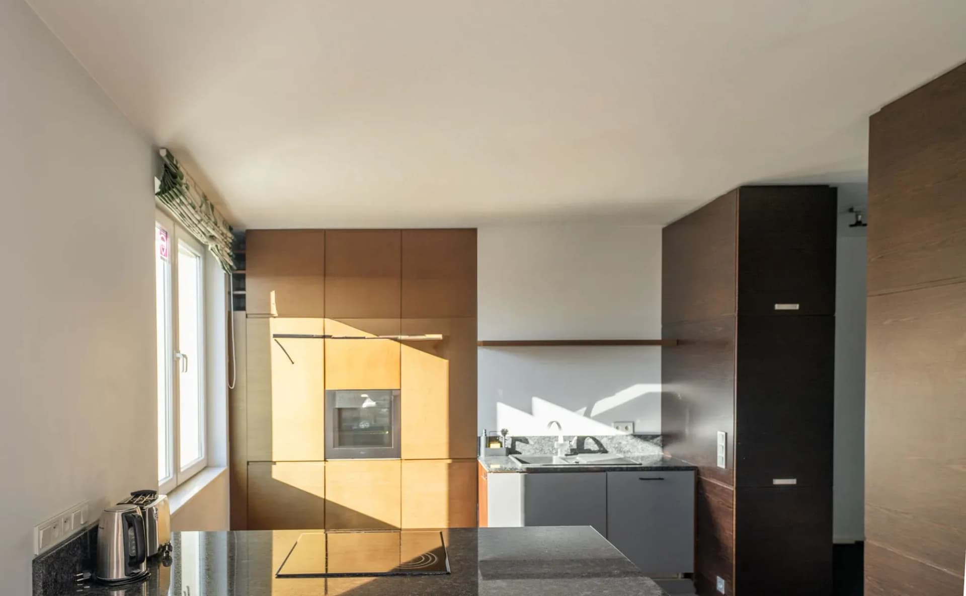 Przestronny, słoneczny apartament przy metrze na Żoliborzu