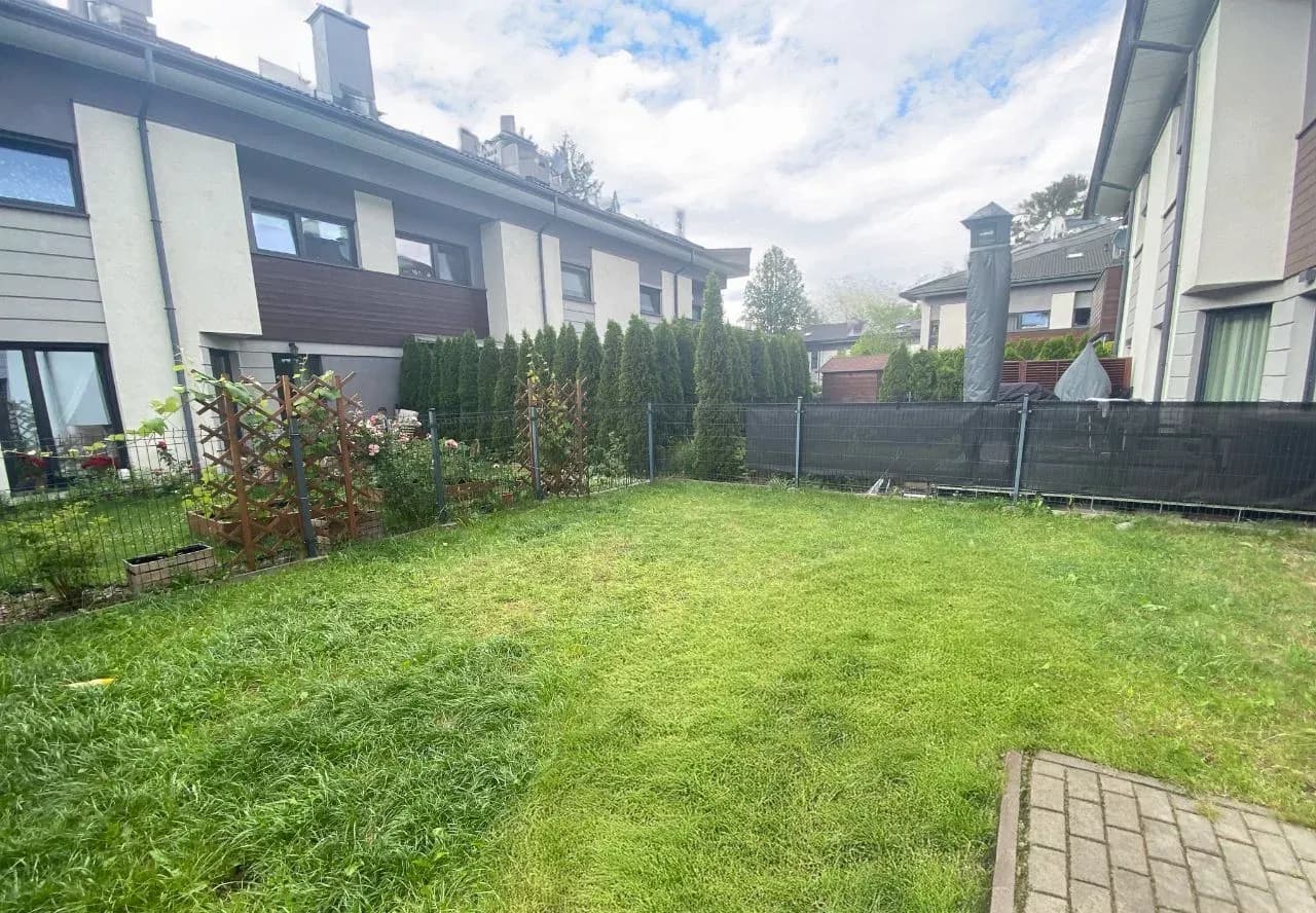Dom w Starych Babicach + poddasze 48 m² - photo 2