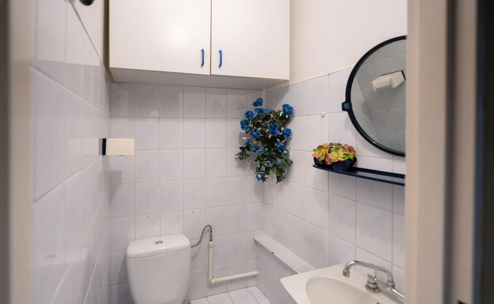Mieszkanie otoczone zielenią z balkonem, idealne dla rodziny - zdjęcie 5