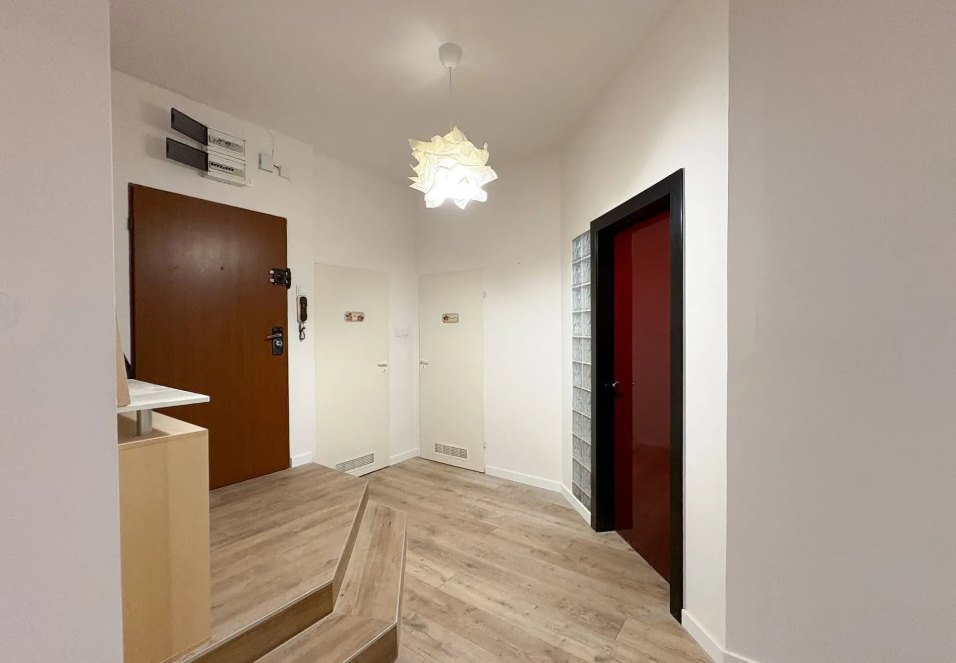 Mieszkanie 59 m² z ogródkiem 40 m² i miejscem garażowym - zdjęcie 7