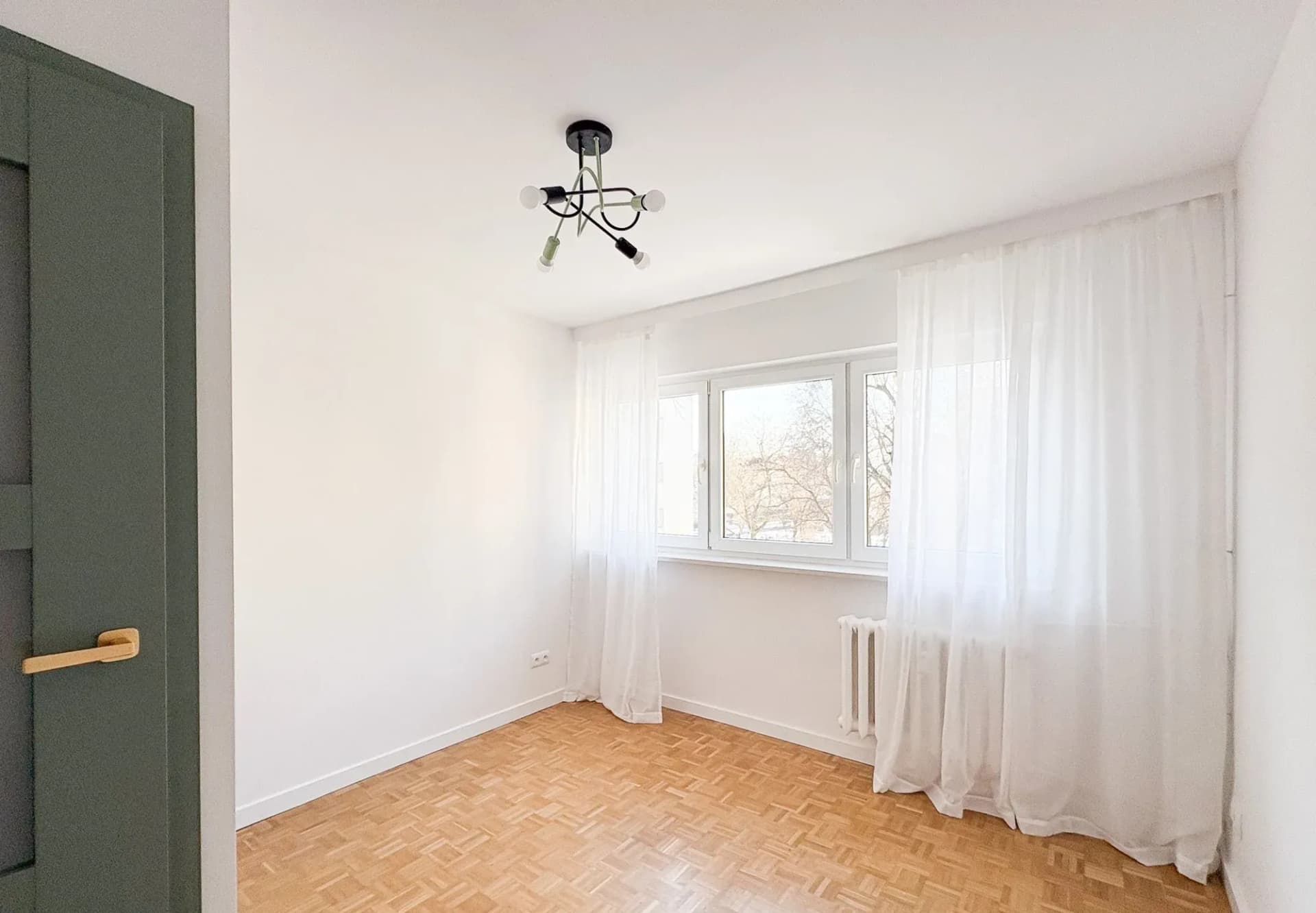 Bielany 3 pokojowe mieszkanie świeżo po remoncie - фото 8